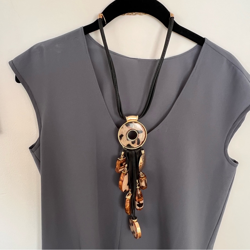 Chicos Statement Necklace. Brown and black.